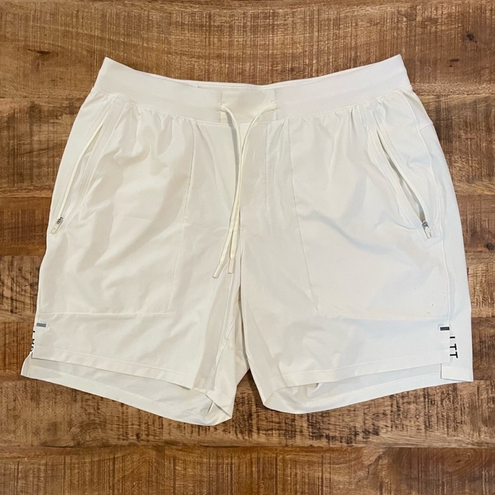 Lululemon License to Train Shorts 7”